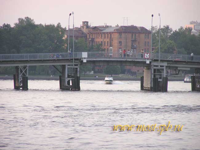 Первый Елагин мост