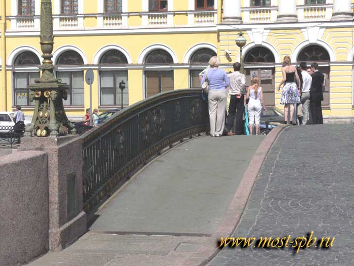 туристы Петербург